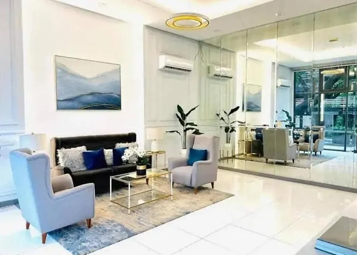 Modern Minimalist Views In Prime Location *