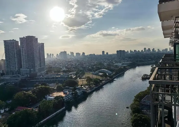 Apartment Modern Minimalist Views In Prime Location *