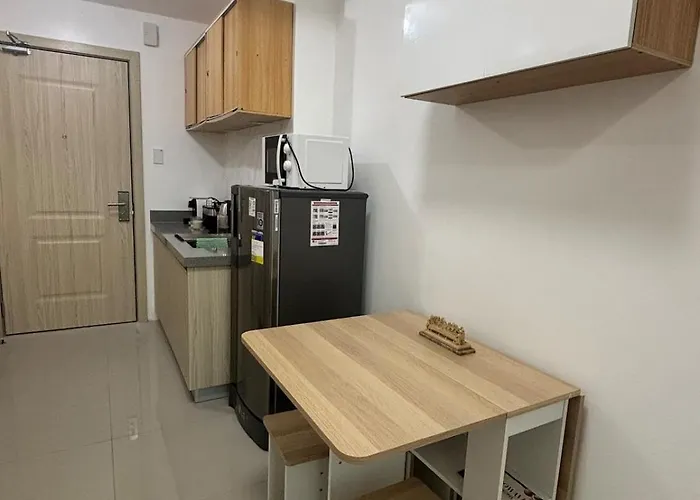 Apartment Modern Minimalist Views In Prime Location Manila